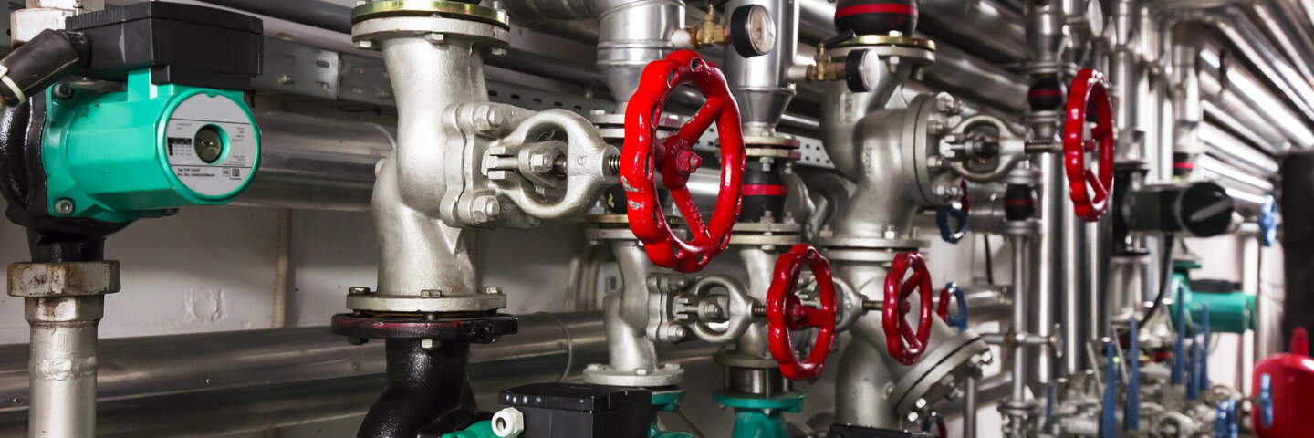 office building heating system control equipment