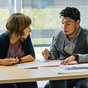 counselor meeting with a student